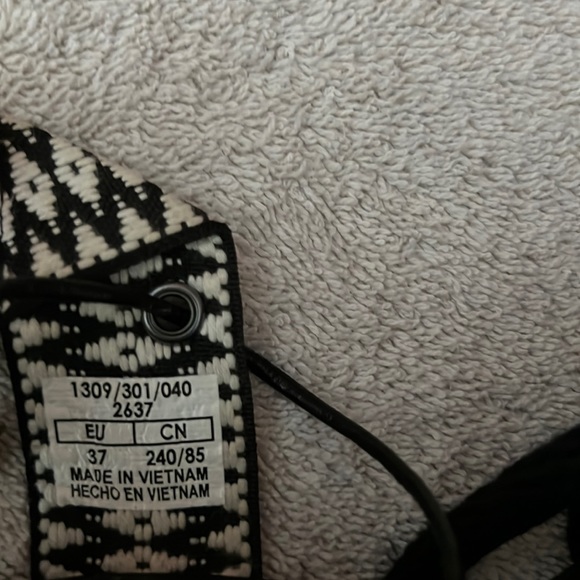 Zara Block Heel Sandals Black & White Lace Up Size Size 6.5 - Picture 12 of 16